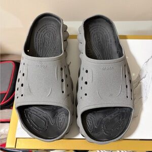 CROCS Charcoal Slide Sandals (Reflective) Men’s 10